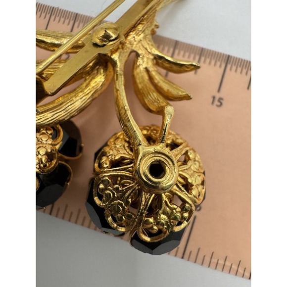 Vintage Black Crystal Gold Tone Flower Bouquet Brooch - Picture 8 of 11